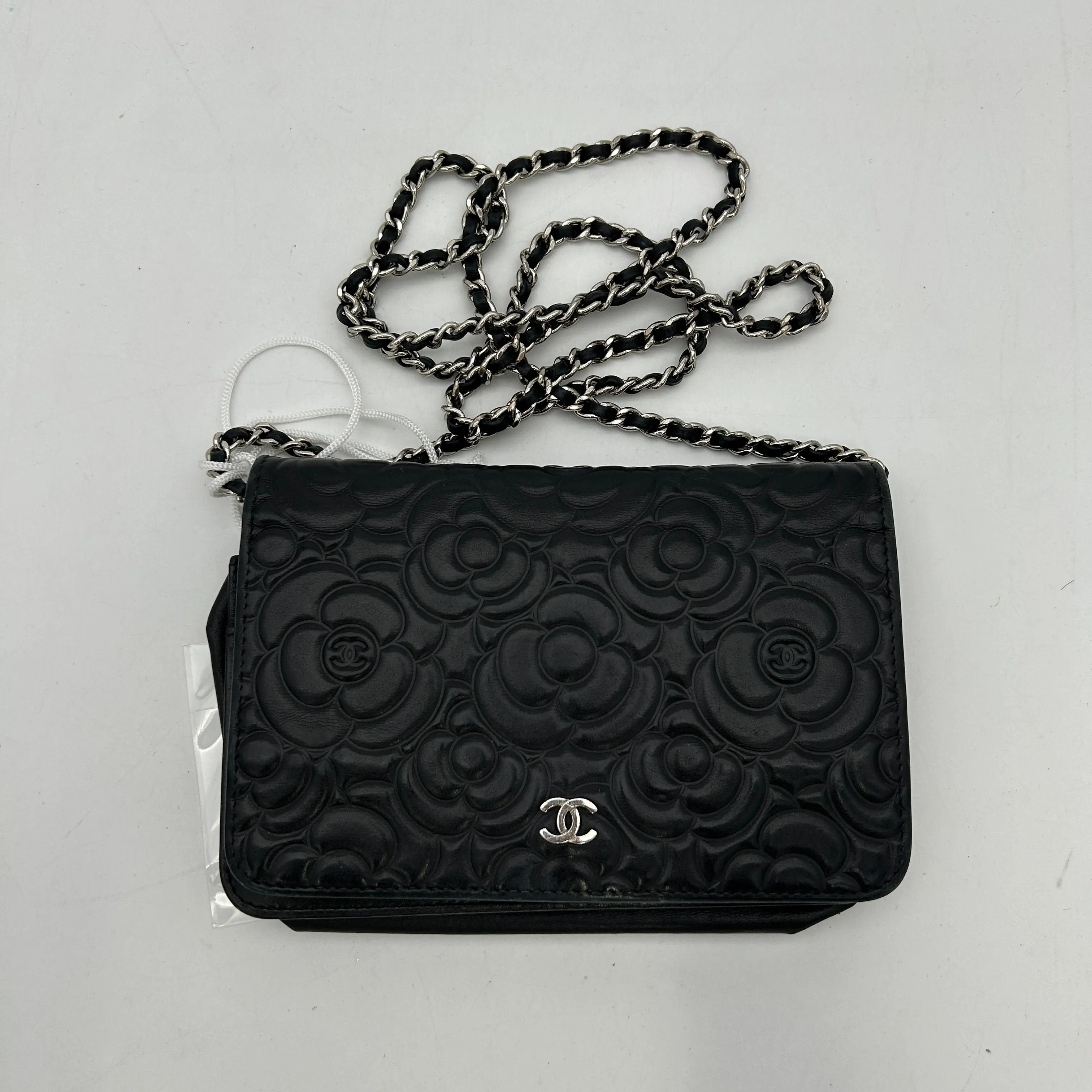 Chanel Camellia Wallet On Chain - Black Clutches, Handbags LA32119