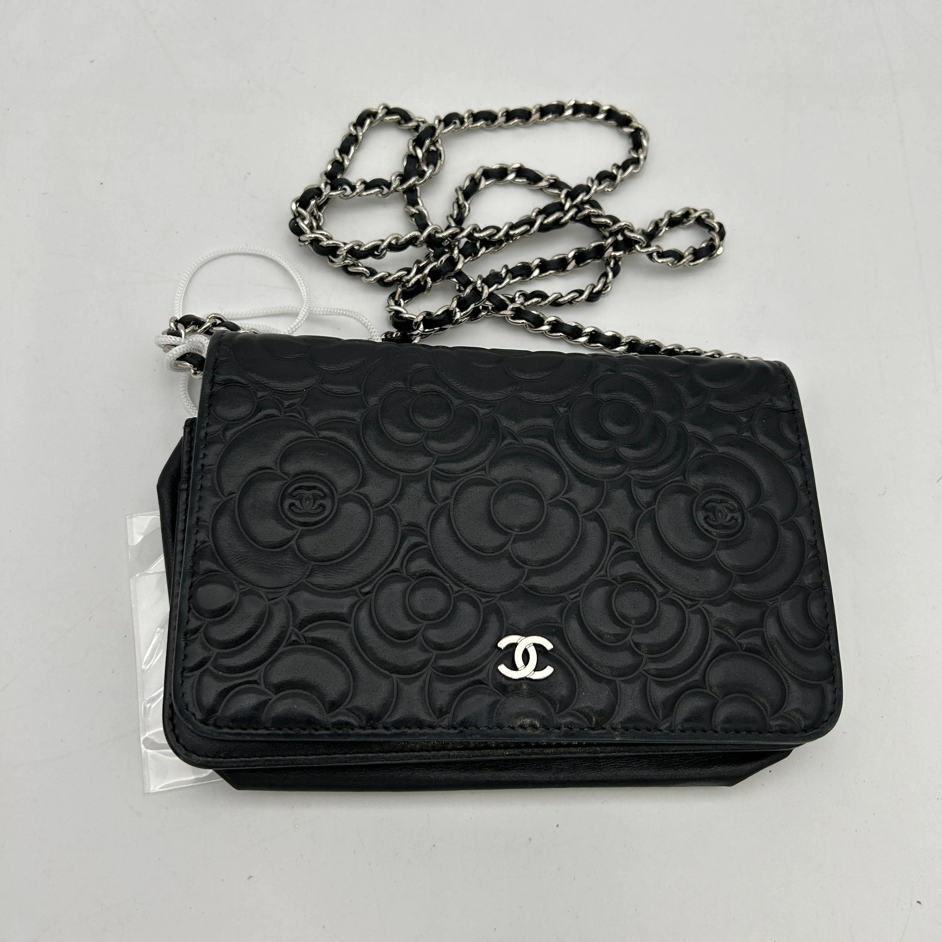 Chanel Camellia Wallet On Chain - Black Clutches, Handbags LA32119
