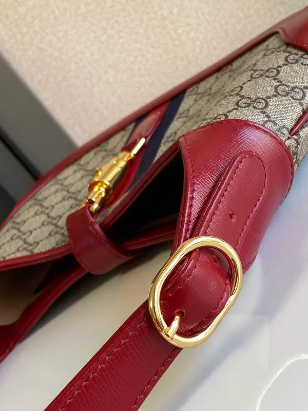 Gucci   Luxury Bags  1051