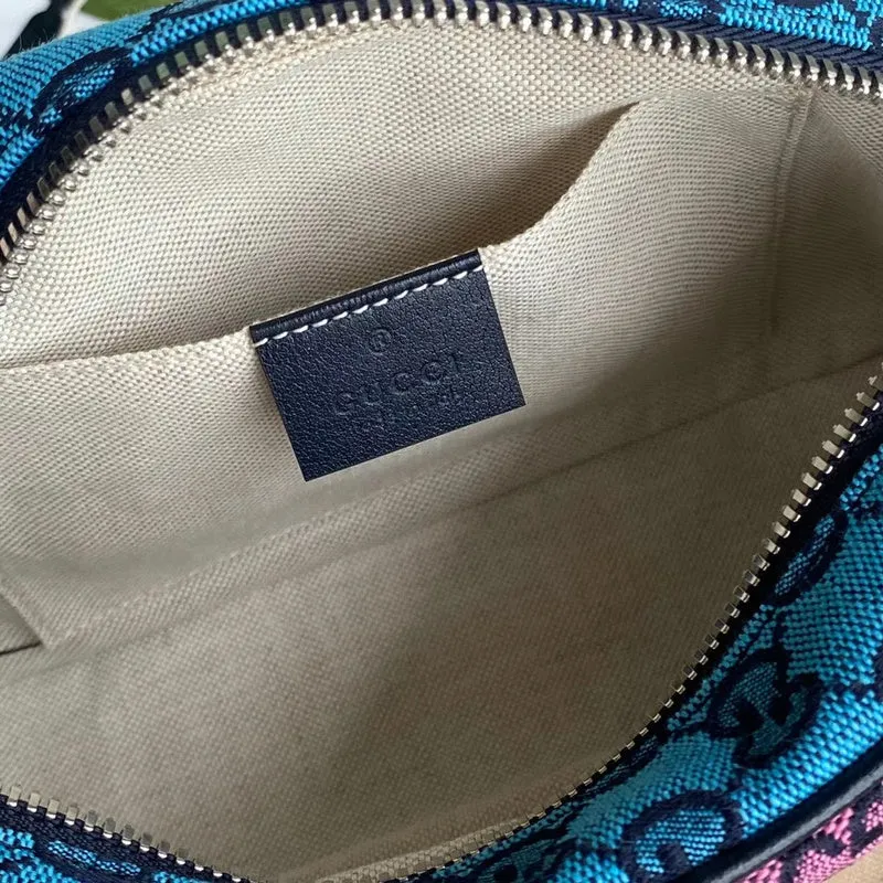 Gucci   Luxury Bags  1186