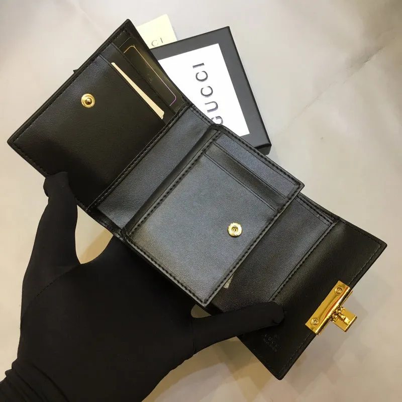 Gucci   Luxury Bags  1357
