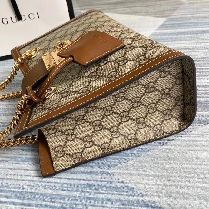 Gucci   Luxury Bags  1384