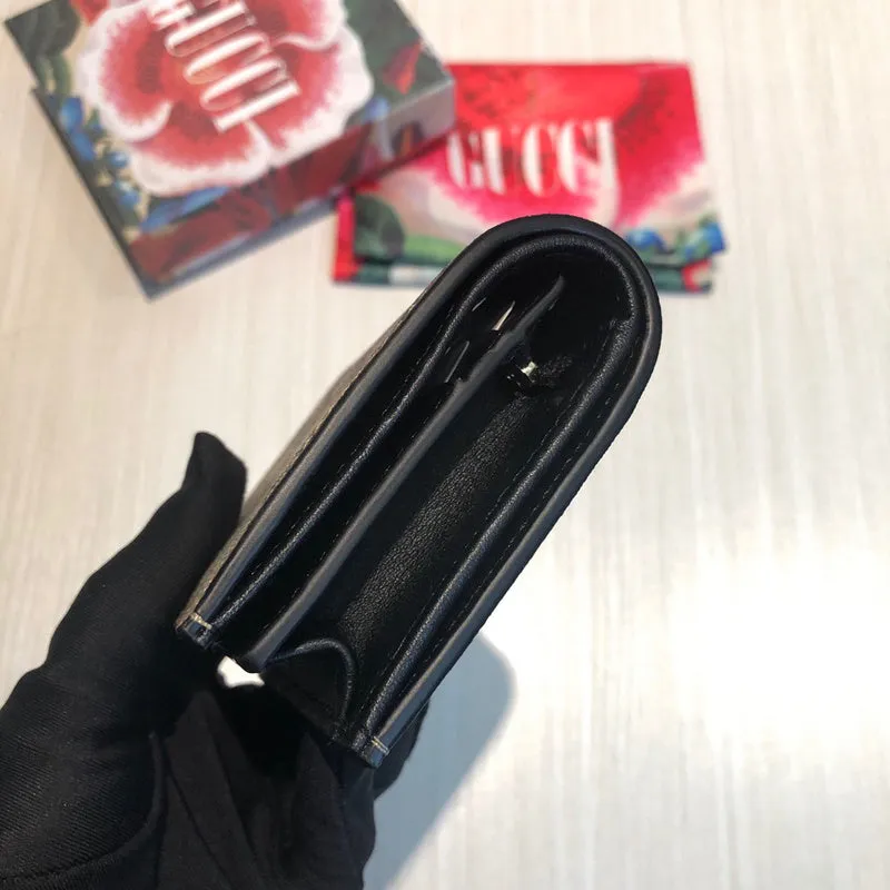 Gucci   Luxury Bags  870