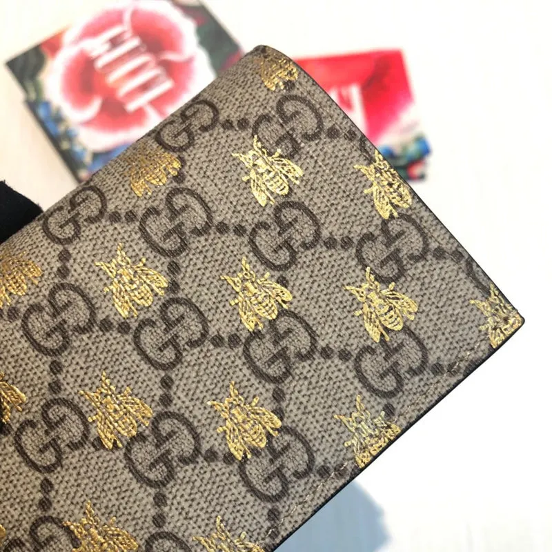 Gucci   Luxury Bags  870