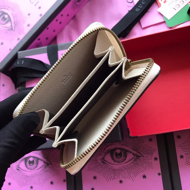 Gucci   Luxury Bags  876