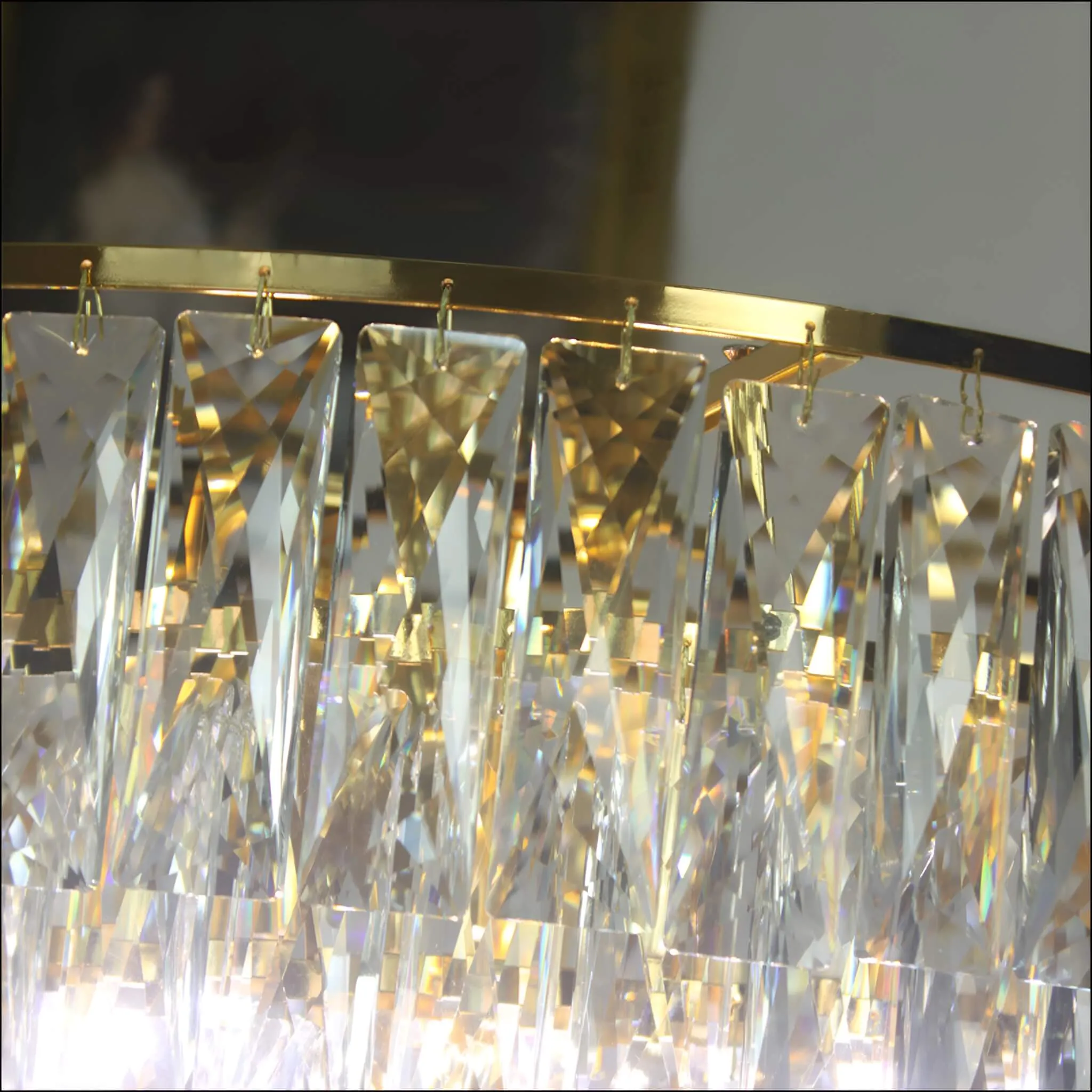 Luxe French Crystal Table Lamp for Living Room and Bedroom