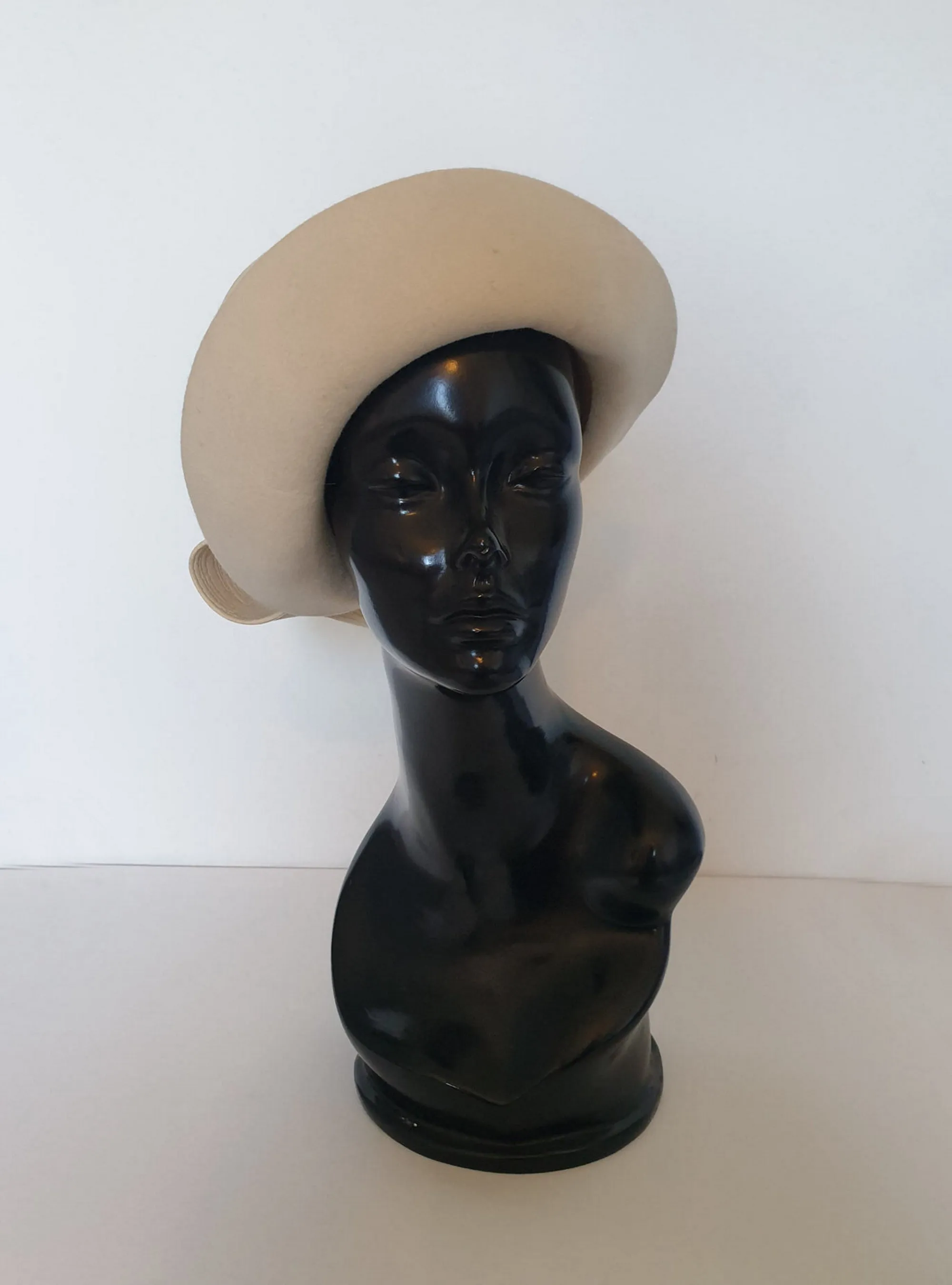 Mr Individual Ivory Hat With Curls - 1960s