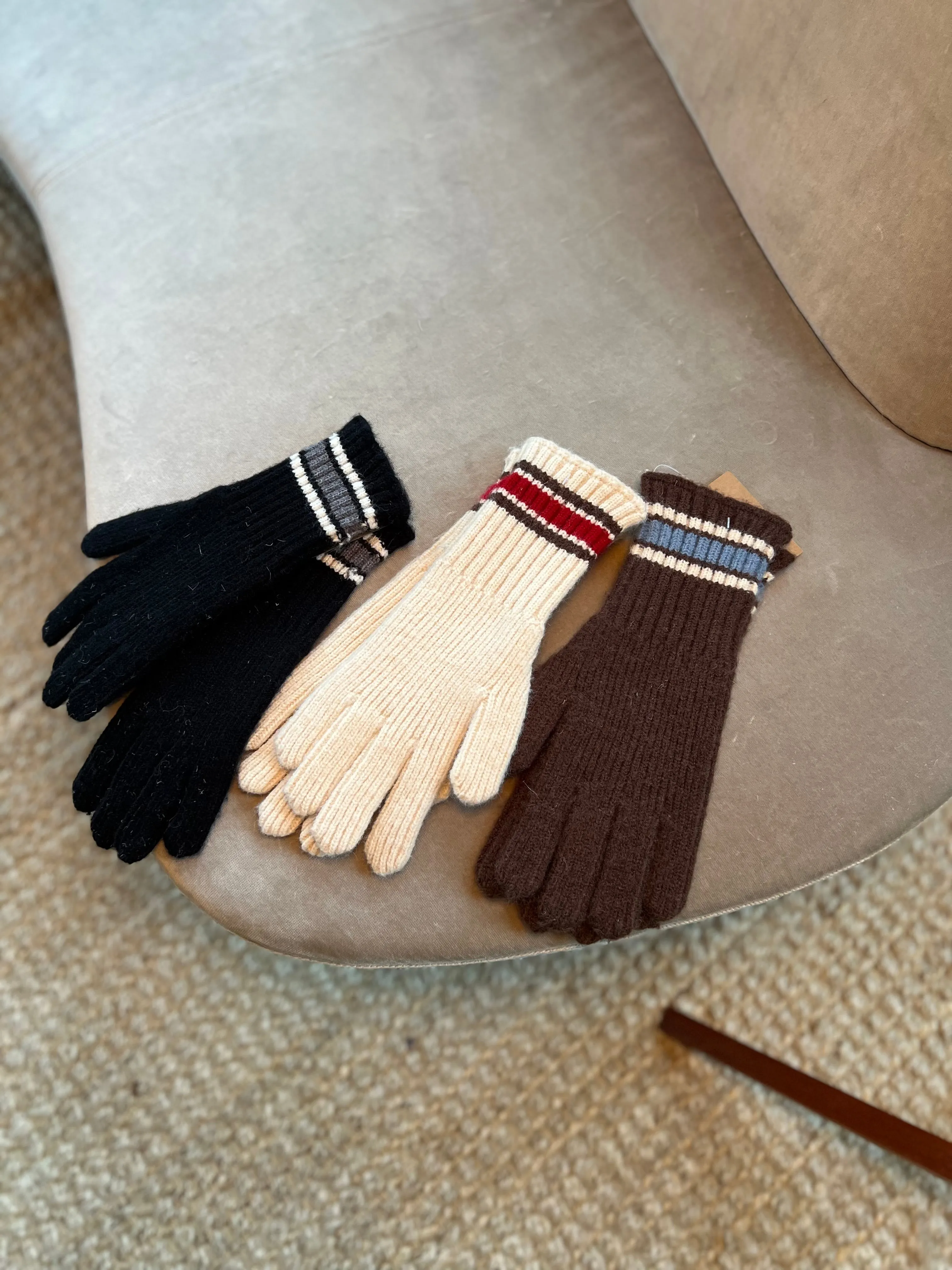 TACHI Wool gloves